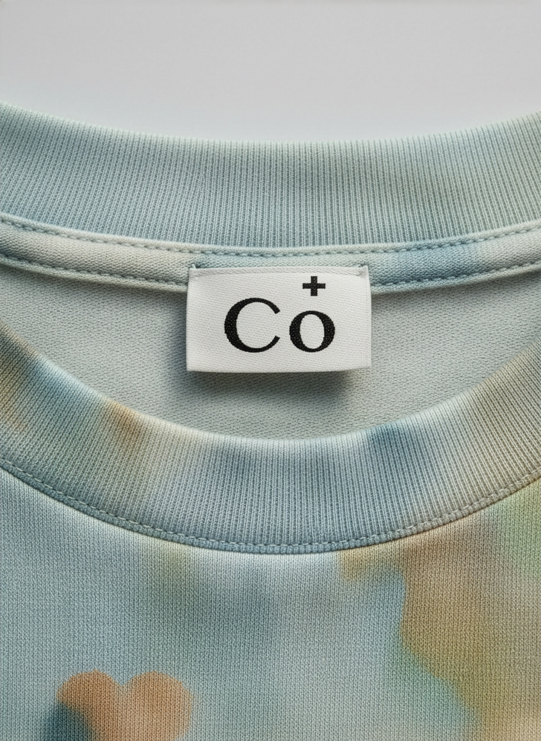 SOFT BLOOM DRAWSTRING CROPPED TOP